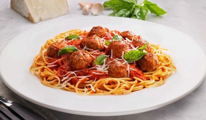 spaghetti-con-polpettine.jpeg